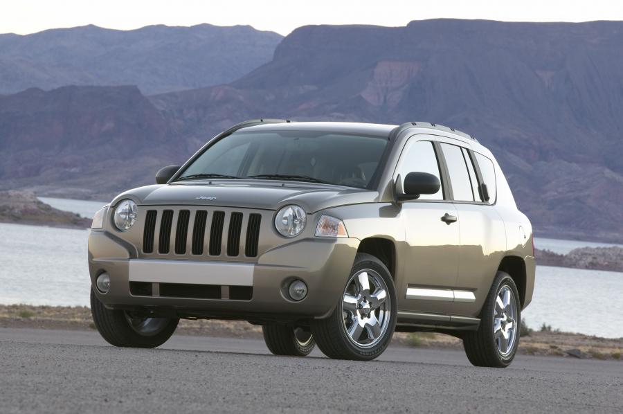  Jeep Compass 2007 года  (фото 28 из 100)
